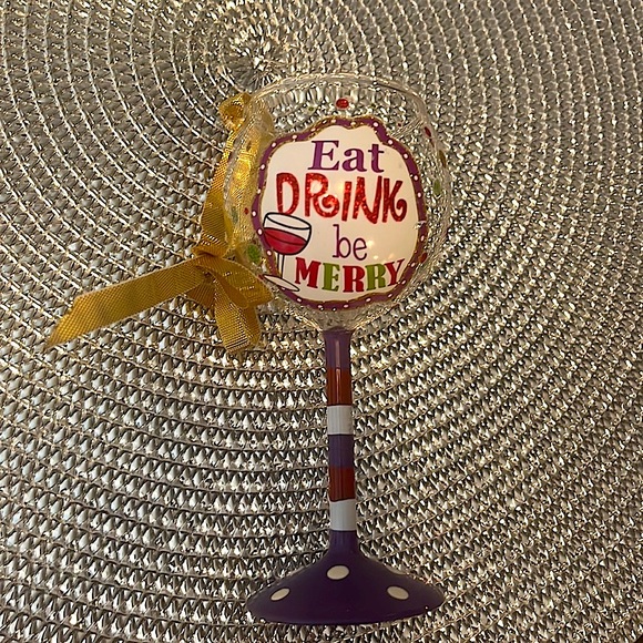 Set of Wine Glass Christmas Ornaments - Picture 9 of 11